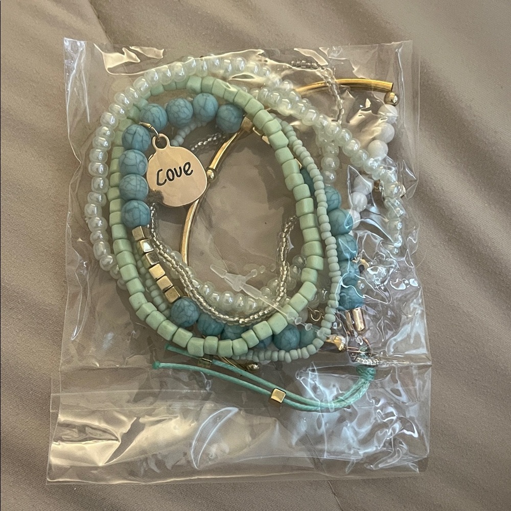 Cove Aqua and Gold Beaded Bracelet Set